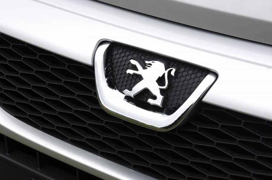  Peugeot Boxer 2006 года  (фото 5 из 81)